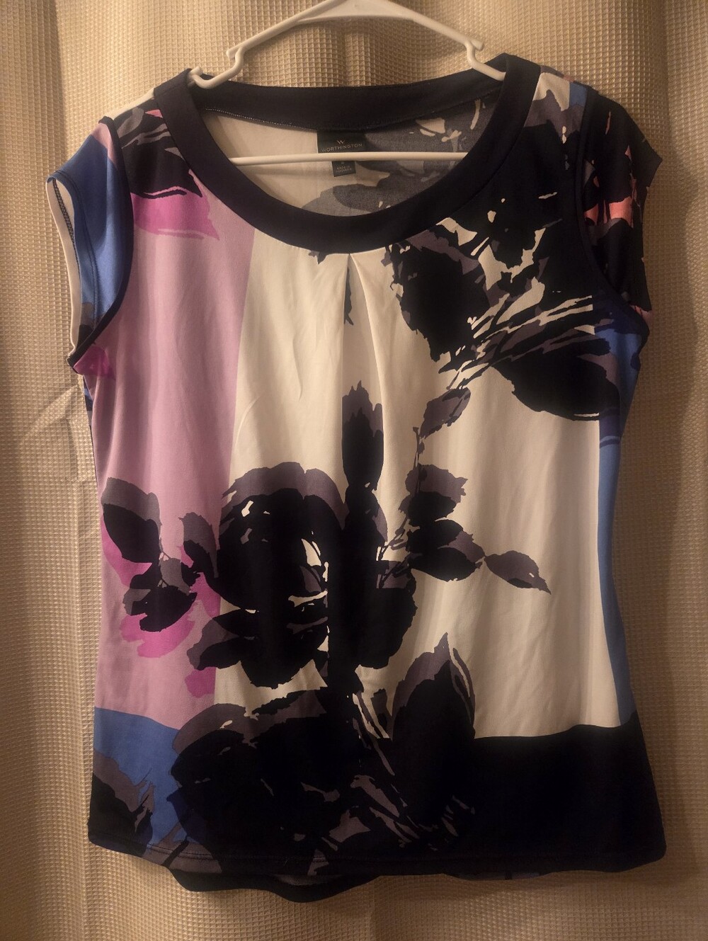 Beautiful Worthington Blouse In Size Small